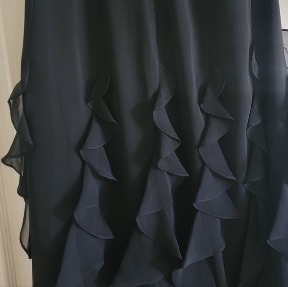 ADRIENNE VITTADINI Long Black Ruffle Skirt - Picture 6 of 12